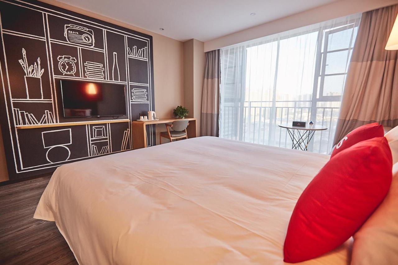 Ibis Chengdu Sm Square Hotel Buitenkant foto